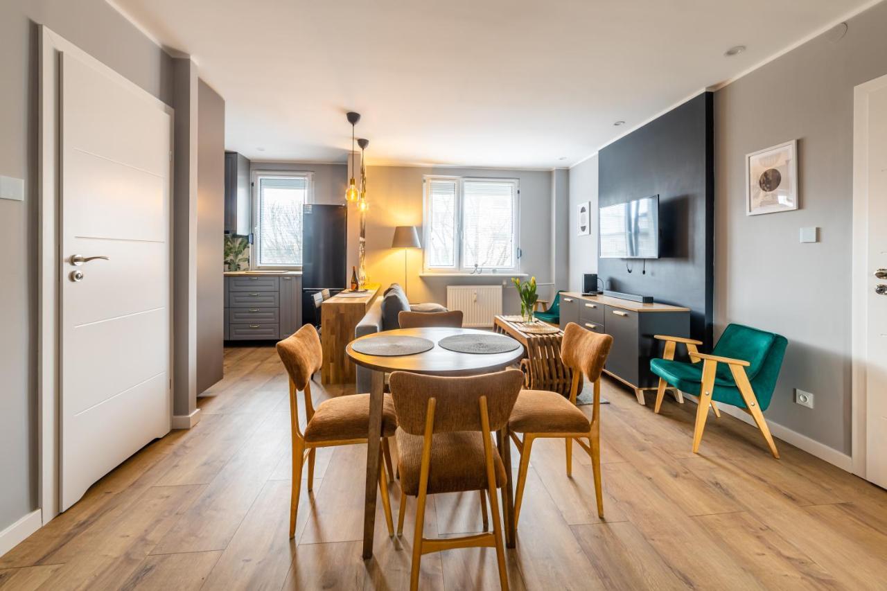Apartment G15